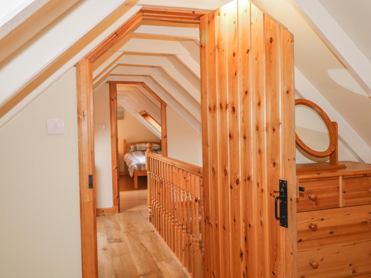 83 Seatown Villa Бъки Екстериор снимка